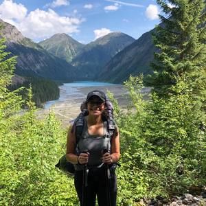 Meet your Posher, Isabelle